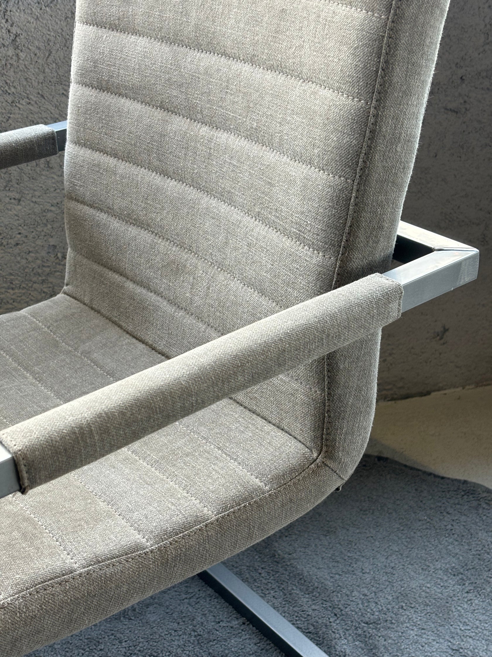 Scaun Sabina E - pe stoc de vanzare